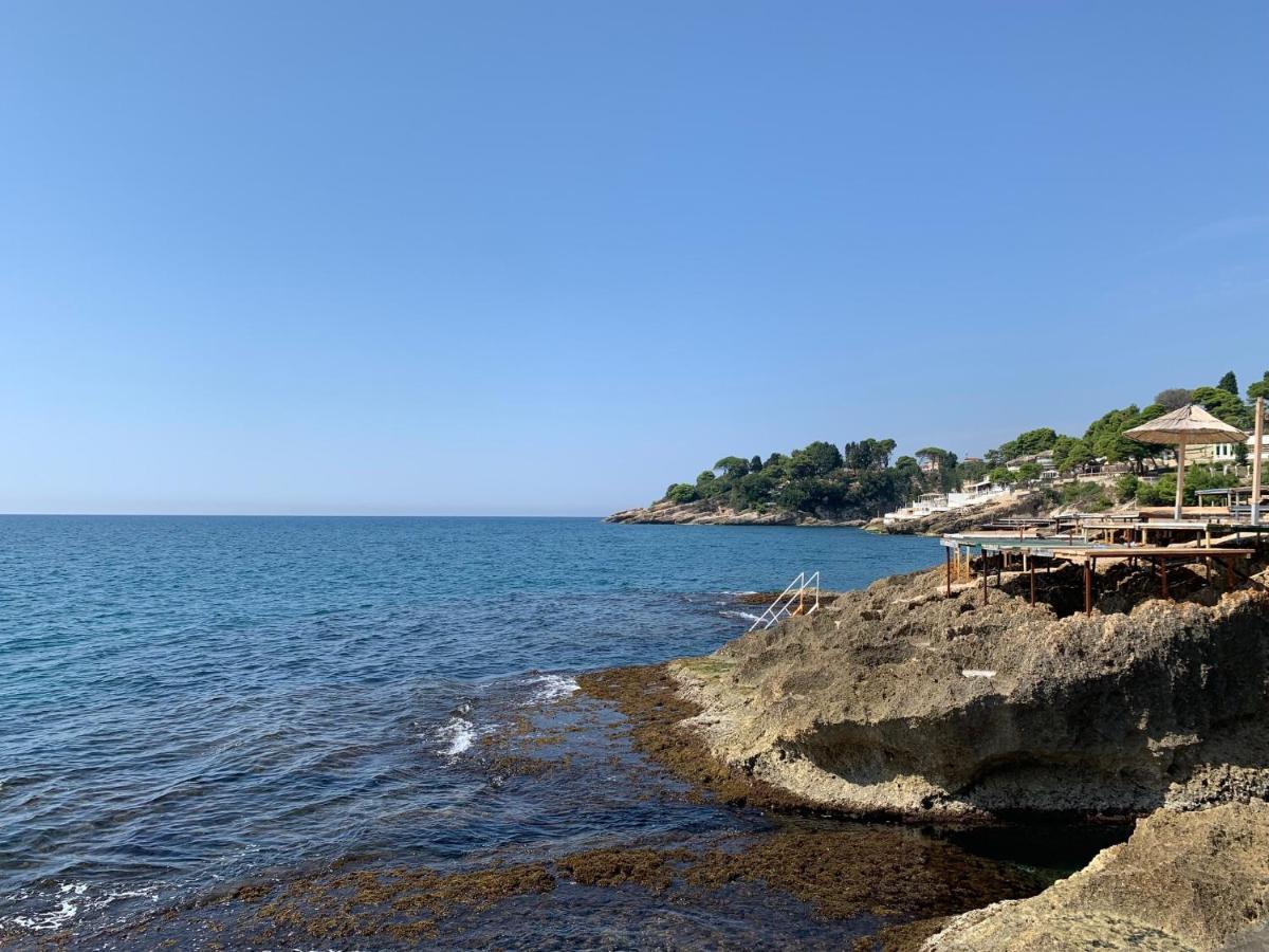 Apartments Rozela Ulcinj Buitenkant foto