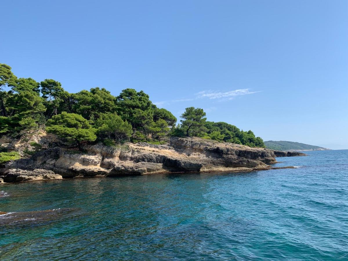 Apartments Rozela Ulcinj Buitenkant foto