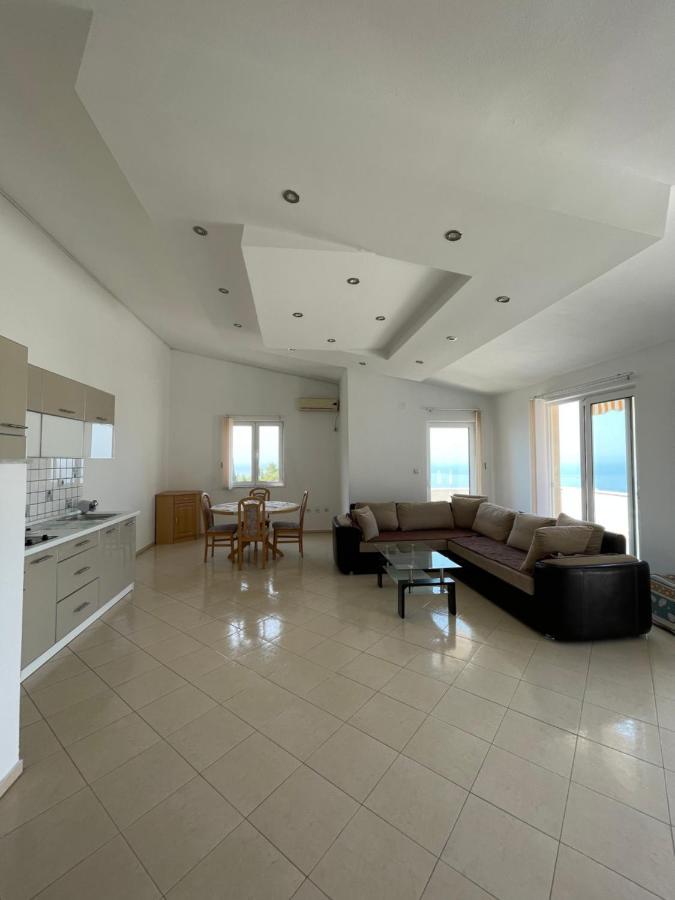 Apartments Rozela Ulcinj Buitenkant foto