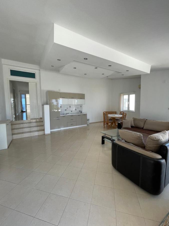 Apartments Rozela Ulcinj Buitenkant foto